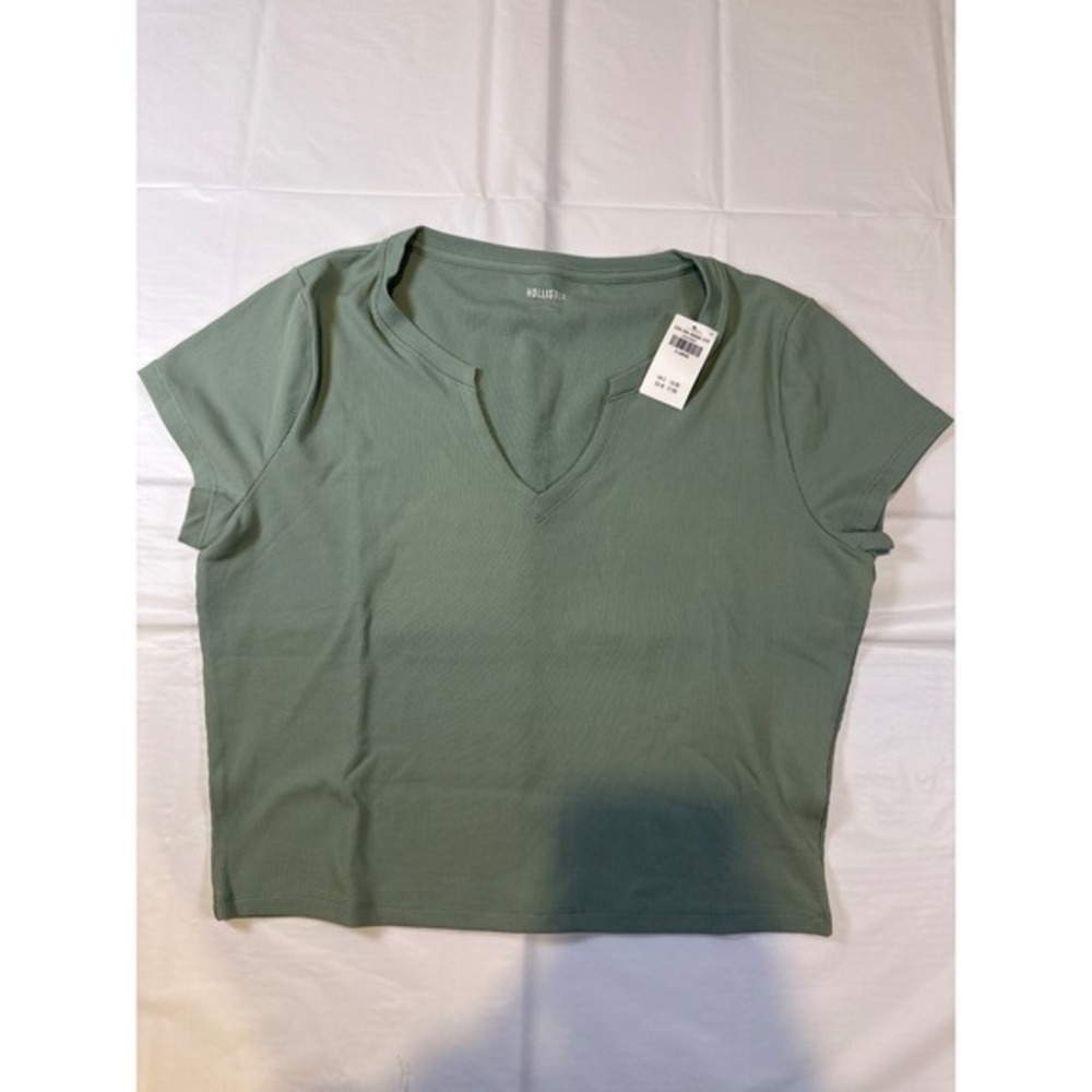 Hollister Womens Sage Green Ribbed Notched V-Neck Short Sleeve Top XL NWT
